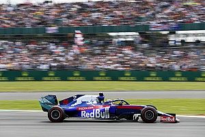 Производители смазки и алкоголя из Таиланда стали спонсорами Toro Rosso