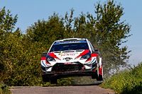 Tanak mantiene el liderato a pesar de los ataques de Neuville