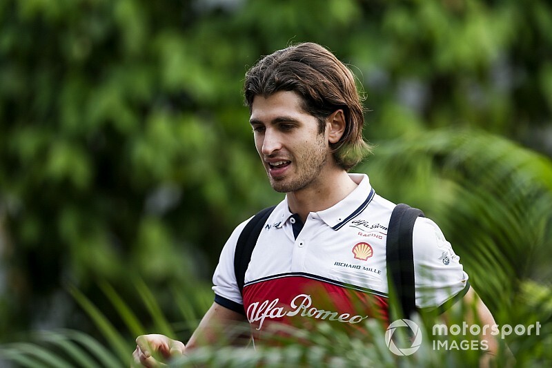 Giovinazzi tudja, Hülkenberg veszélyes lehet rá az Alfa Romeónál