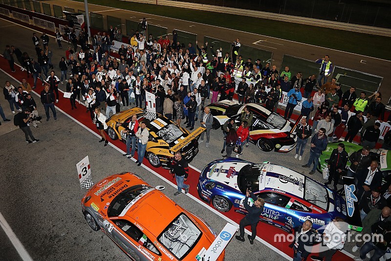 Carrera Cup Italia al Porsche Festival, attesa per una gara 2 da brividi con Festante in pole