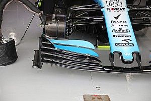Williams eksperymentuje ze skrzydłem