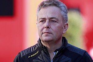 Bos Pirelli F1 Positif Covid-19
