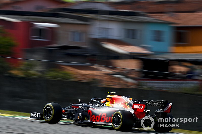 Albon: "Hamilton'a kızgın değilim"