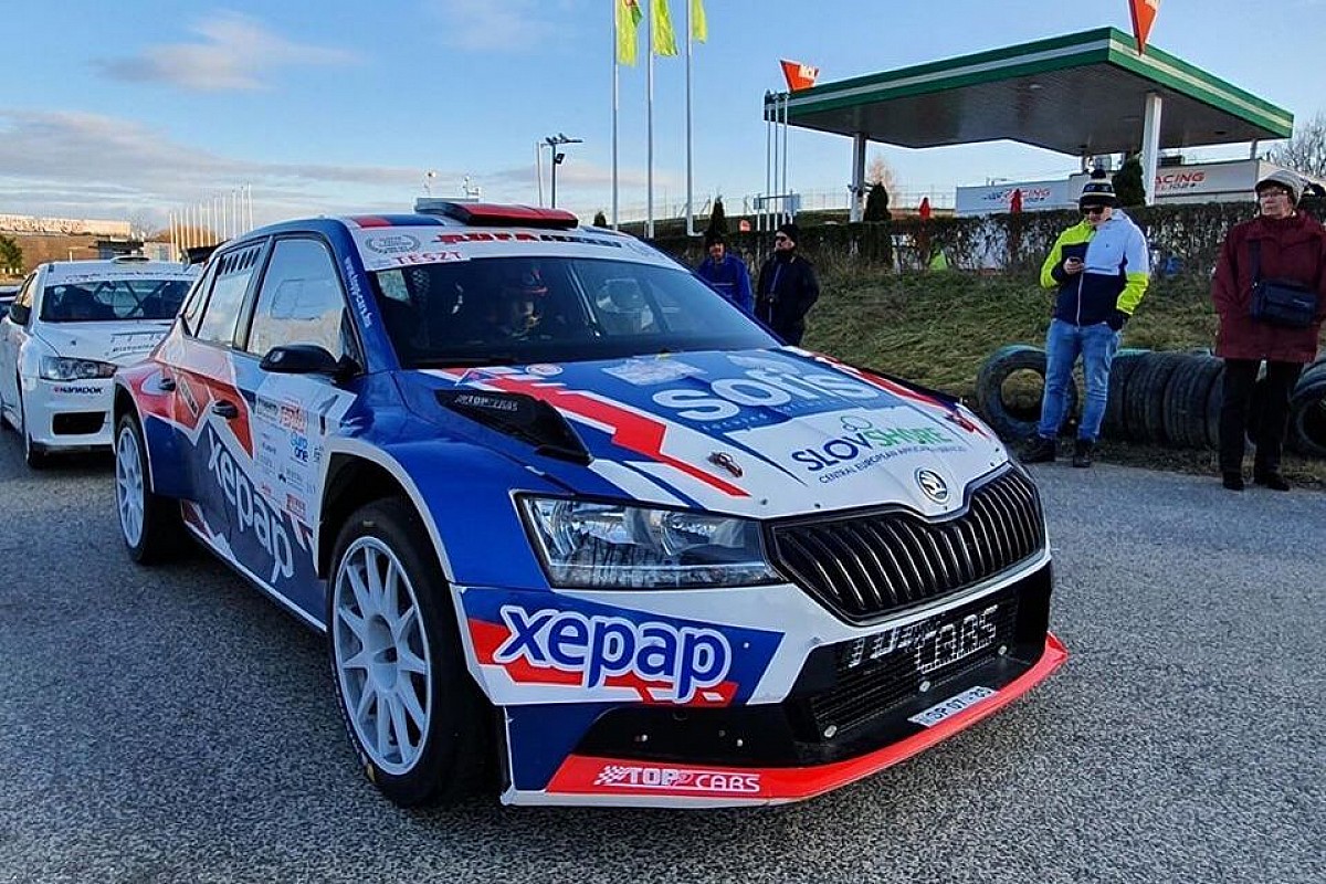 Rovanperä liderem Szilveszter Rallye