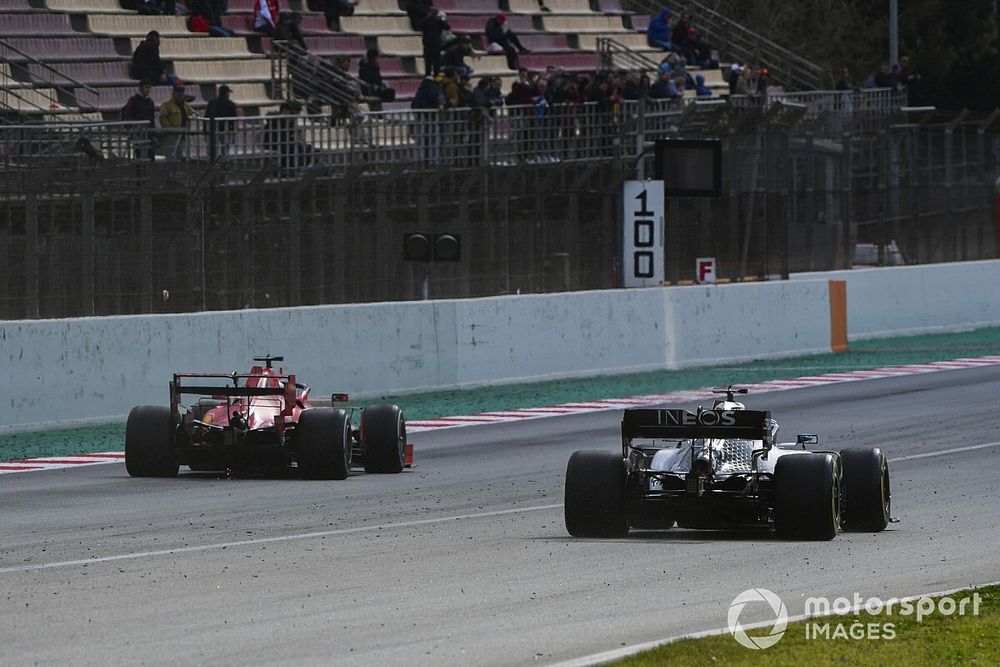 Charles Leclerc, Ferrari SF1000, passes Valtteri Bottas, Mercedes F1 W11