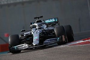 Ocon débute chez Renault, Bottas meilleur temps à Yas Marina