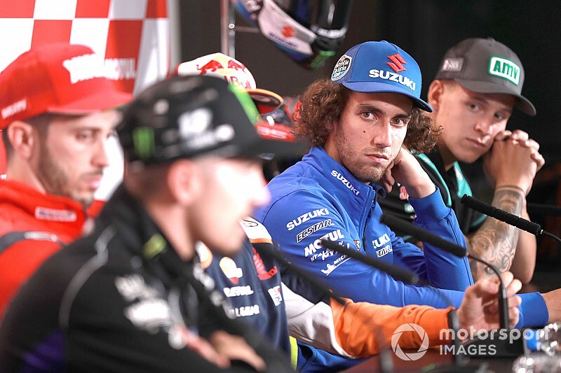 Viñales y Rins se jugarán el podio del Mundial en Valencia