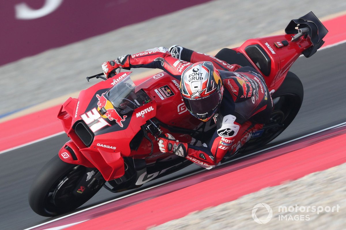 MotoGP champion Bagnaia says rookie Acosta "must be left alone"