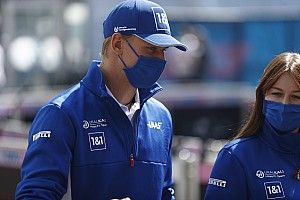 Schumacher szerint Bottas megprögése okozta a balesetét, de nem neheztel senkire