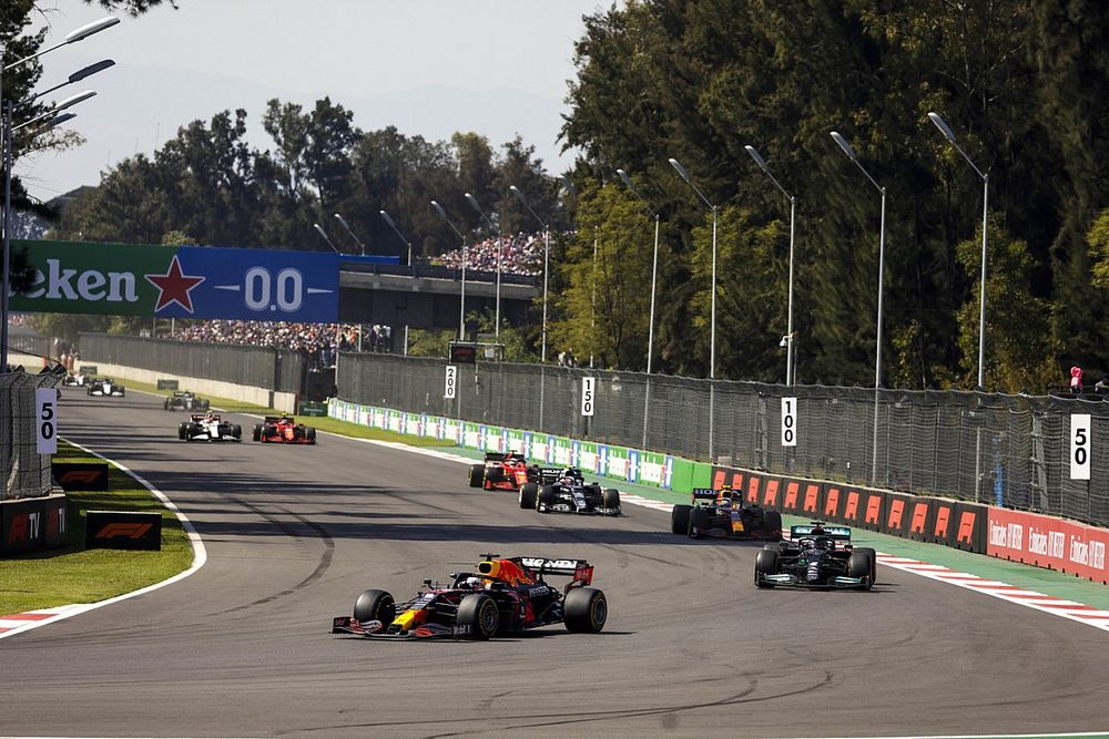 RETA FINAL: Hamilton 'se desculpa' com Bottas, Alonso usa Verstappen para 'cutucar' hepta e mais
