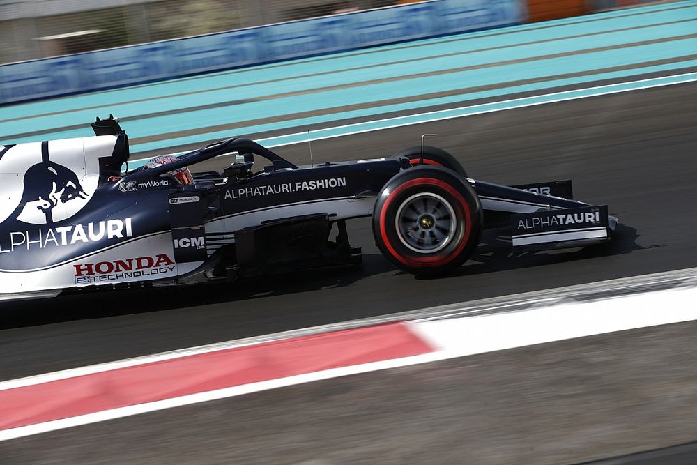 F1アブダビFP1速報:フェルスタッペンが首位発進。角田裕毅5番手と絶好の滑り出し