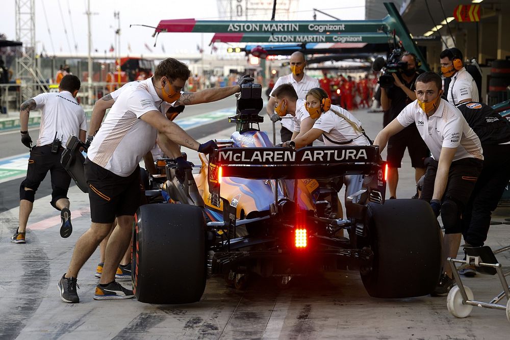 McLaren Fokus Pahami Mesin Mercedes Sebelum F1 2022