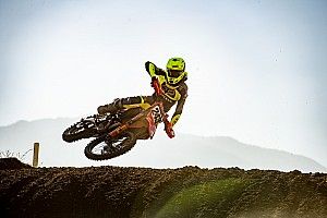 Tim Gajser Bertekad Bangkit dalam MXGP Pietramurata
