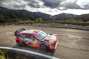 WRC, Rally Spagna, PS8: Neuville aumenta il suo vantaggio