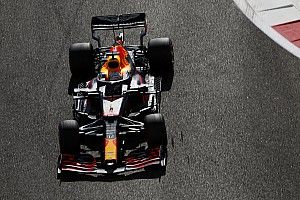 PLACAR F1: Com pole, Verstappen termina ano com 100% de aproveitamento na disputa interna