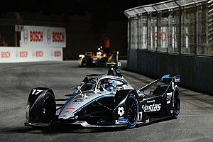 De Vries remporte sa première victoire en FE pour Mercedes
