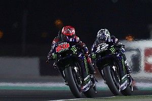 Yamaha a due facce: il Factory Team convince, Petronas a picco