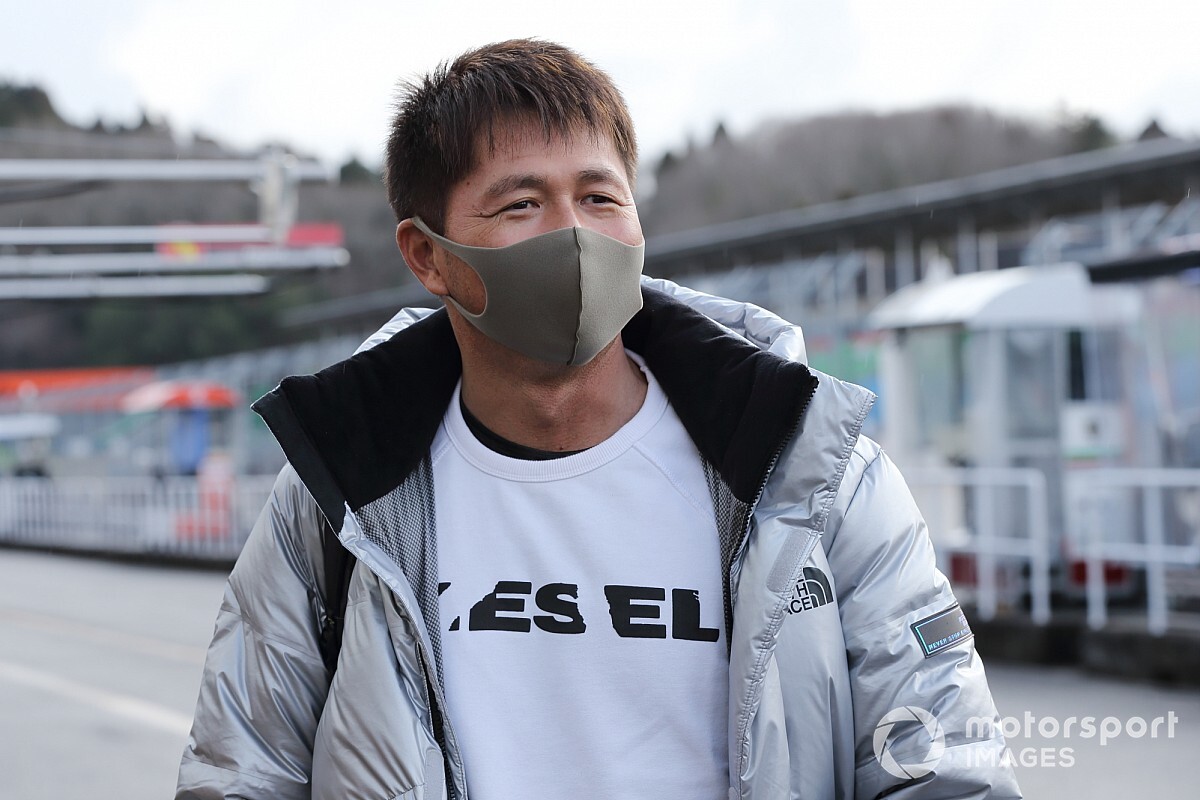 レジェンドの新たな挑戦。新チームでGT300参戦の本山哲の思い「楽しんで走るところを見せたい」