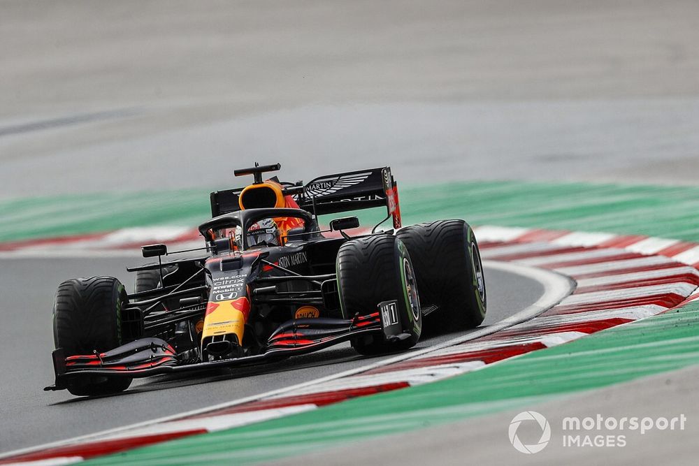 Verstappen escapes penalty after pitlane line incident