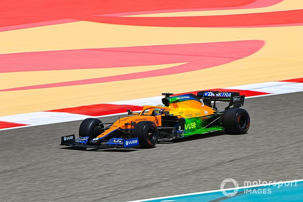 Bezproblemowe testy Ricciardo