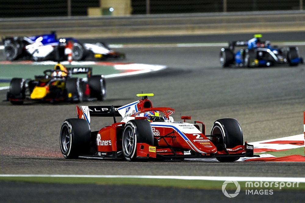 Hasil Sprint Race 2 F2 Bahrain: Piastri Raih Podium Utama