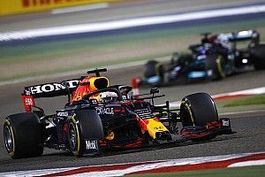 Verstappen na titanenstrijd: "Waarom lieten jullie mij er niet voor?"