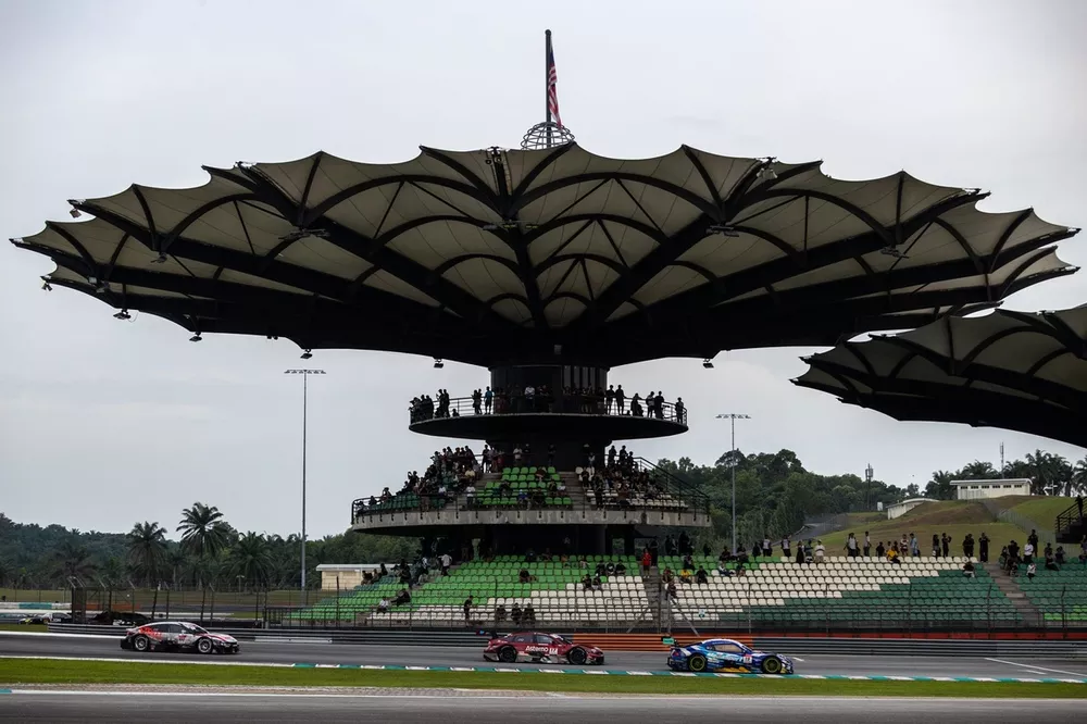 Final corner