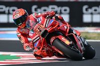 MotoGP: Márquez domina e vence a sprint da Hungria, à frente de di Giannantonio e Morbidelli