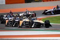 Rast Terkesan dengan Profesionalisme Tinggi McLaren FE