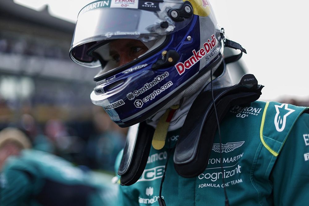 Vettel acepta con elegancia perder el récord ante Verstappen