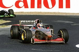 Emiatt nem beszél Ron Dennis Barrichellóval