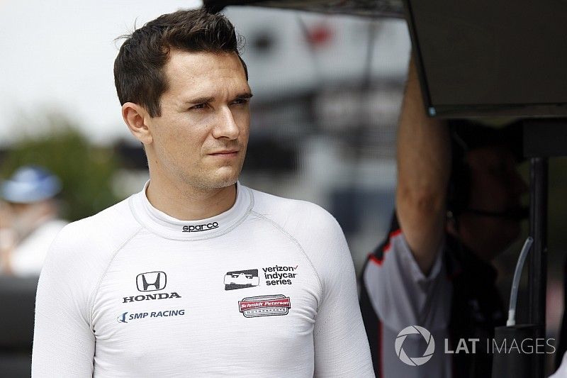 Wickens in actie in Road America: Aleshin komt Frankrijk niet uit