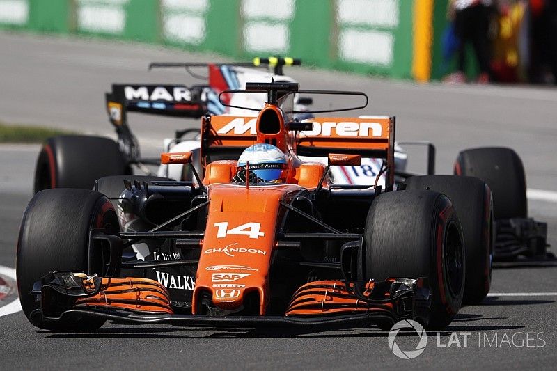 Alonso: McLaren's straightline speed deficit "dangerous"