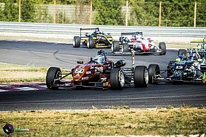 La F2 Italian Trophy "sfida" gli austriaci della AFR POKALE al Mugello