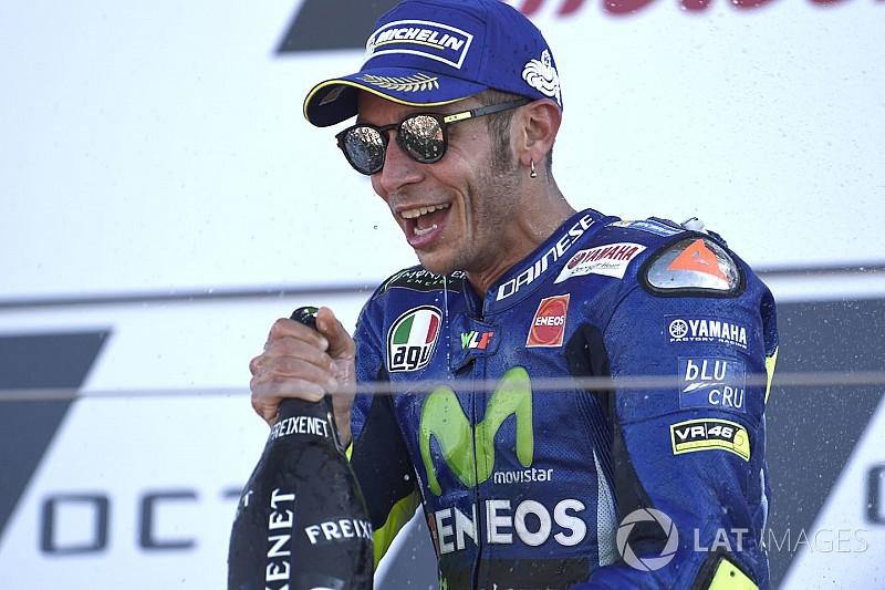 Valentino Rossi è stato dimesso stamattina dall'ospedale di Ancona!