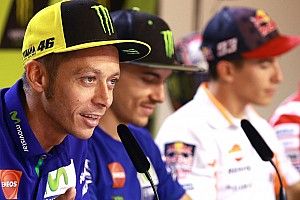 Rossi: “No me extrañaría que Márquez hubiera ralentizado a posta”