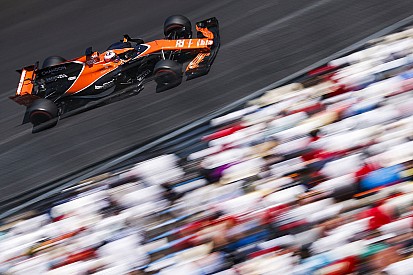 Jön az újabb F1-es könyv: Jenson Button