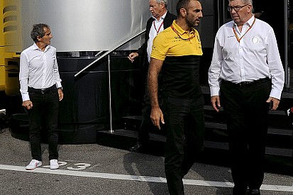 Fellélegezhetnek a Renault-nál, jöhet a kockázatos motorfejlesztés az F1-ben