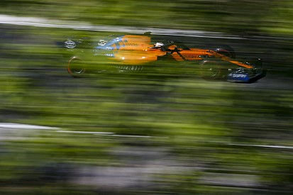 McLaren нацелилась в 2020 году вдвое сократить отрыв лидеров