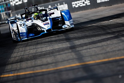 E-Prix di New York: Sims in pole, Buemi definitivamente fuori dai giochi