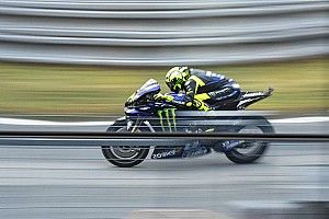 Rossi: "El nuevo motor no da mucho más que el actual"