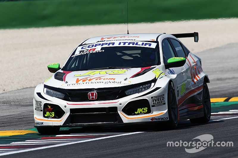 Kevin Giacon con MM Motorsport al Mugello al posto di Jonathan