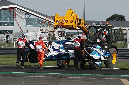 Newey replaces hospitalised Carlin ELMS driver