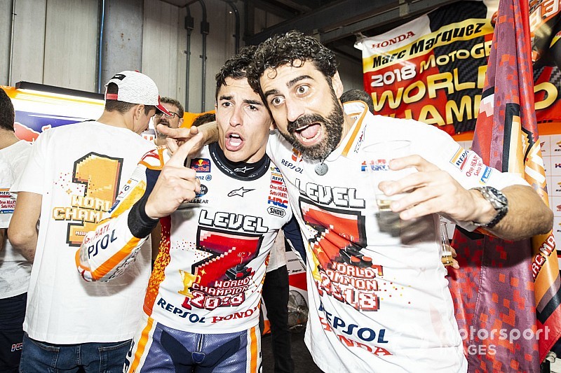 Hernández: “Con Márquez puedes probar cosas porque si salen mal, no te la lía”