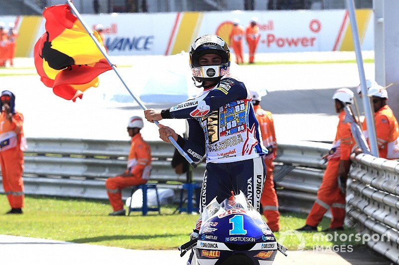 Galería: la celebración de Martín y Bagnaia y las mejores fotos del GP de Malasia