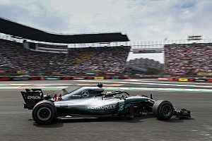 A Mercedes csapatfőnöke nem gratulált Hamiltonnak a rádióban a borzalmas futam miatt
