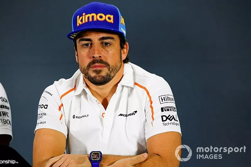 Fernando Alonso, McLaren, in the press conference  