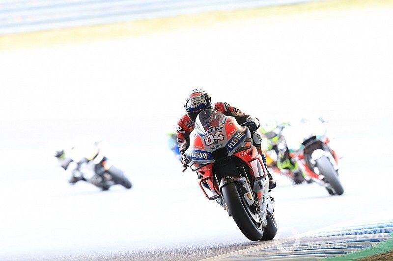 MotoGP, Motegi, Libere 3: Dovizioso ancora al top, Rossi risale quinto