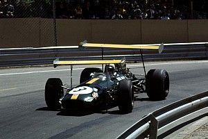 GALERIA: 50 anos da provável geração mais feia de carros da F1