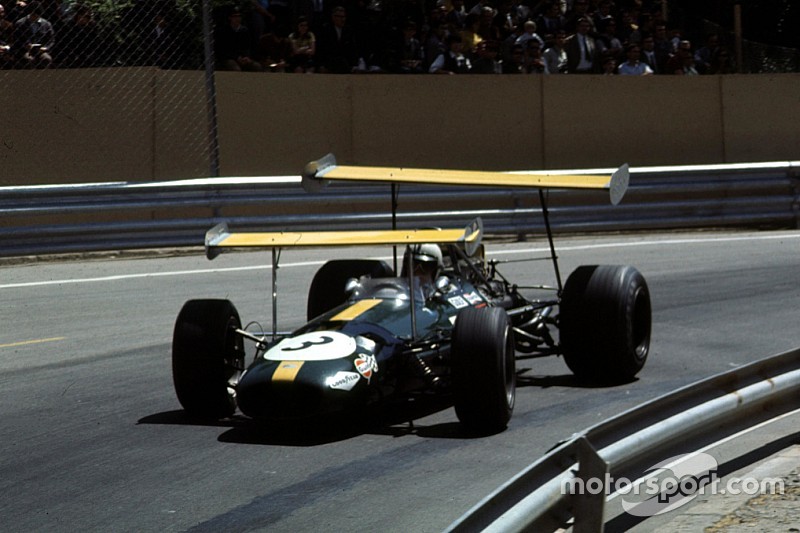 GALERIA: 50 anos da provável geração mais feia de carros da F1